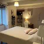 Le Couvent De Jouels