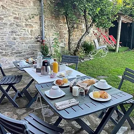Le Couvent De Jouels 3* Sauveterre-de-Rouergue